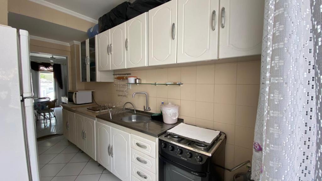 Vista Mar Lateral Adm Por Cancoq Guest House Балнеаріу-Камборіу Екстер'єр фото